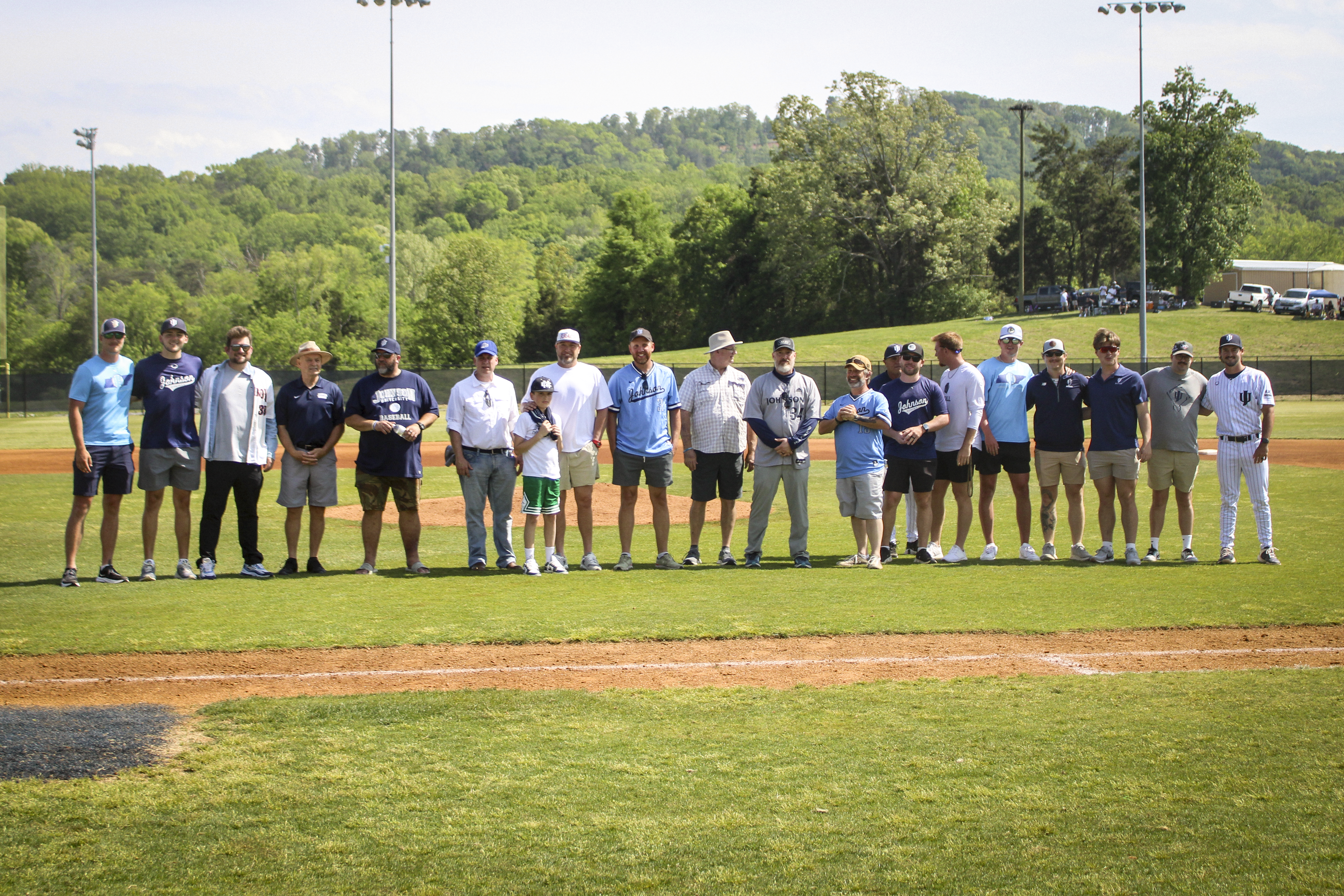 Alumni weekend reunion photo